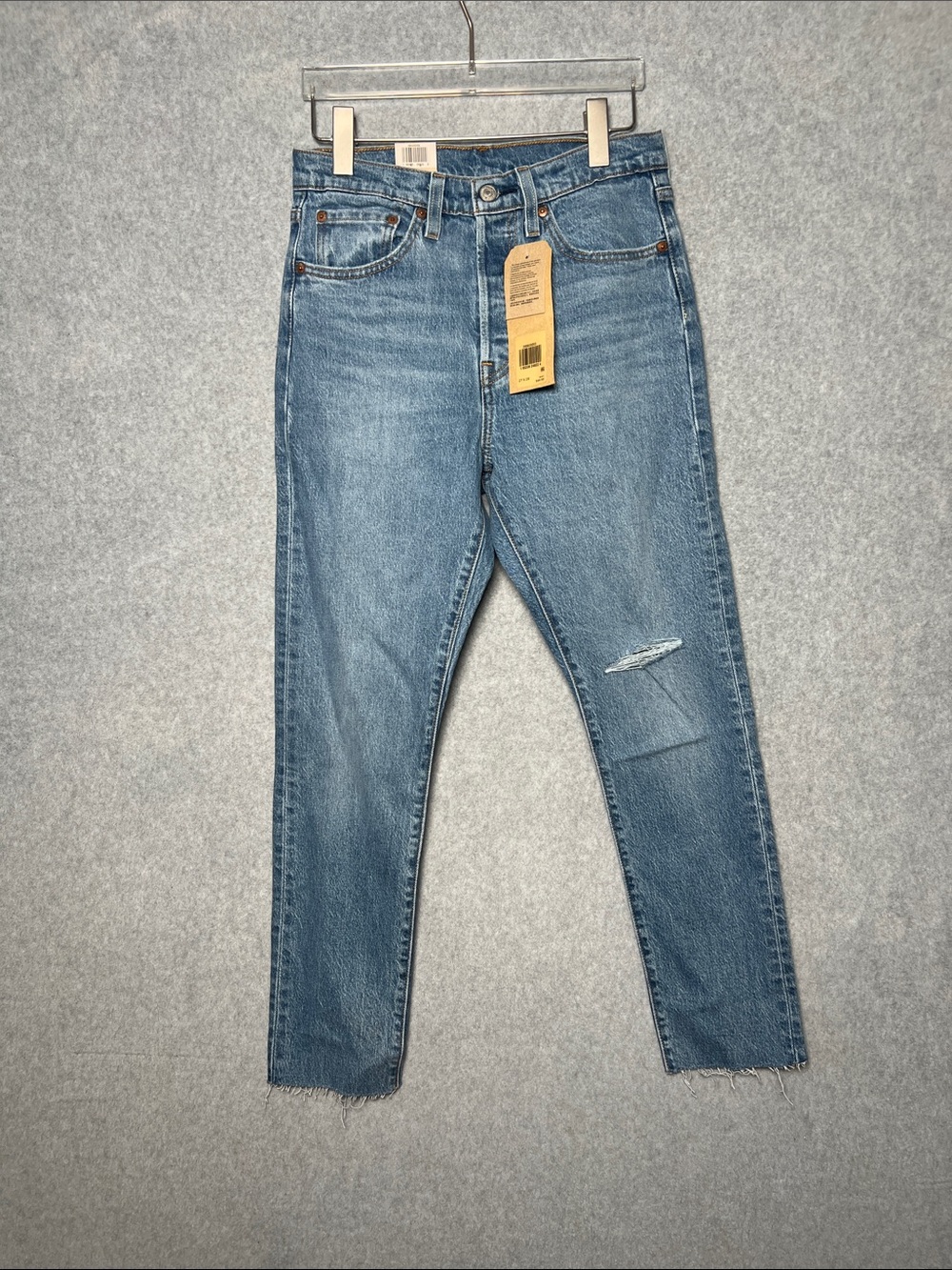 Levi’s 501 Skinny Women’s Jeans 27x28 High Rise Distressed Raw Hem NWT